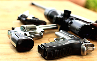 Olsztyńskie CBŚP zlikwidowało zorganizowaną grupę przestępczą handlującą bronią